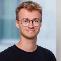 Luca Becker Email
