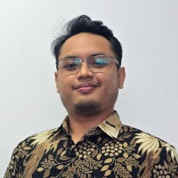 Dionisius Abadi Email