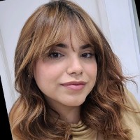 Amanda Moraes Email