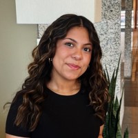 WALKING COMFORT LLC. Employee Estrella Hernandez's profile photo