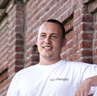 Email di Tom van Den Bosch