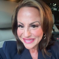 The Dallas Arboretum & Botanic Garden Employee Maureen Gutierrez's profile photo