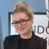 London Speaker Bureau Employee Rebecca Smale's profile photo