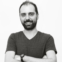 Evren Başbuğ Email