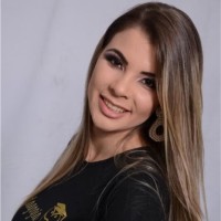 Larissa Campagnaro Email