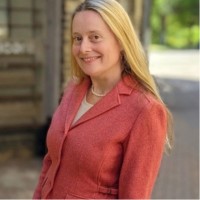 Lisa Tradewell Email & Phone Number