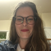 Residential Title & Escrow Company Employee Robyn Perlow's profile photo