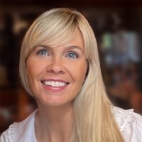 Bristol Myers Squibb Employee Esther Bennett's profile photo