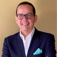 Cesar Robalino Aguirre Email