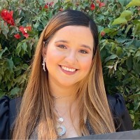 Lucía Peralta Email