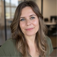 AFS Intercultural Programs USA Employee Julie Ball's profile photo