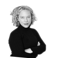Amanda MacBlane Email & Phone Number