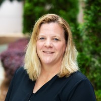 Sarah Fauske Email & Phone Number