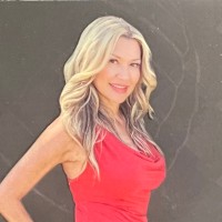 RE/MAX Concept Employee Diana Calleros's profile photo