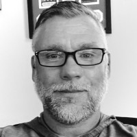 Vertical Raise Employee Samuel Underwood's profile photo