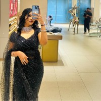 Navyatha Muraleedharan Email