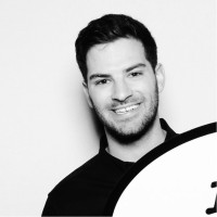 Amazon Web Services (AWS) Employee Samuel Silverman's profile photo