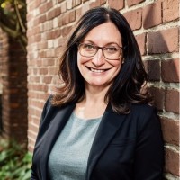 Robyn Whipple Diaz Email & Phone Number