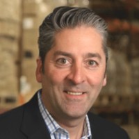 Email e telefono di Charles Simmons