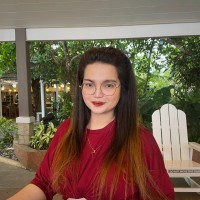 Rhia Santiago Email