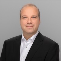 Henning Vogler Email