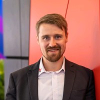 Helge Weinert Email