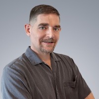 Tom Urquhart Email & Phone Number