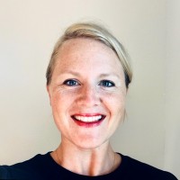 Noelle Strauss Email & Phone Number