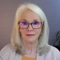 100 Coaches Agency Employee Cynthia Burnham's profile photo