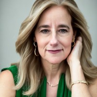 Lisa Clark Email & Phone Number