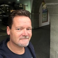 Mike de Jeu Email
