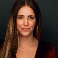 Emma Joanis Email & Phone Number