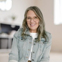 Catherine Kahl Email