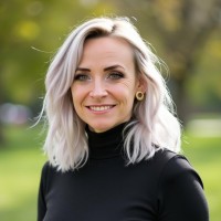 SPACEGOATS Employee Nina Starz's profile photo