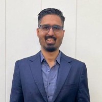 Wow! Momo Employee Shiv Bhasin's profile photo