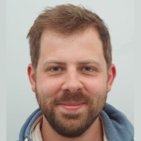 Simon Jarosch Email