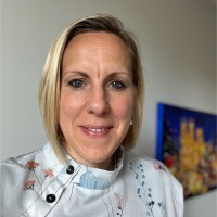 Amanda Blacker-Laybourn Email & Phone Number