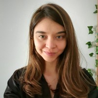 Yulia Nava Email
