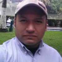 Santiago Guerra Torres Email