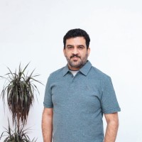 Umar Abbas Email