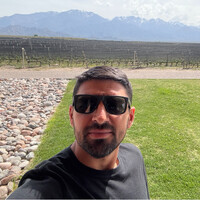 oh! Gift Card Employee Esteban Martinez's profile photo