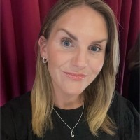 Caroline Berg Email