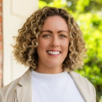 Sarah Cox Email & Phone Number