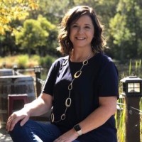 Sandy Strunk Email & Phone Number
