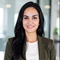 Poliedro Educação Employee Sarah Milani's profile photo