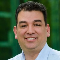 Movimento Employee Julio Navarro's profile photo