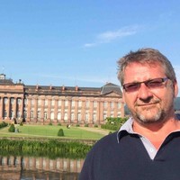 Thomas Gradisar Email