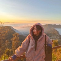 Lailatul Trimulyani Email