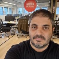 Moti de Piccioto Email