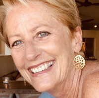 Leanne Giles Email & Phone Number
